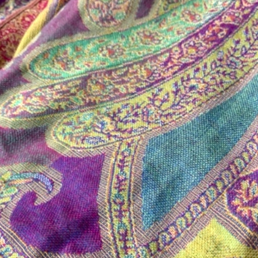 Color Burst Boho Style Wrap/Scarf with Fringe/Tassles on Both Ends - Picture 4 of 5